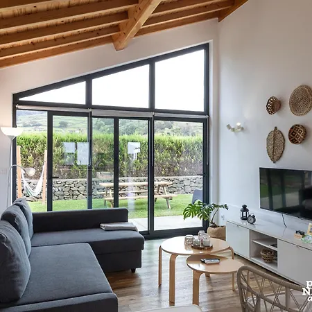 Wine House By Ponta Negra Azores Дом отдыха *