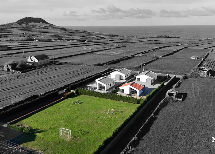 Wine House By Ponta Negra Azores Altares