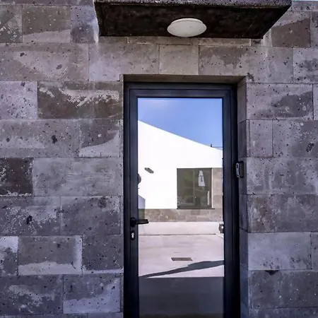 Wine House By Ponta Negra Azores Altares